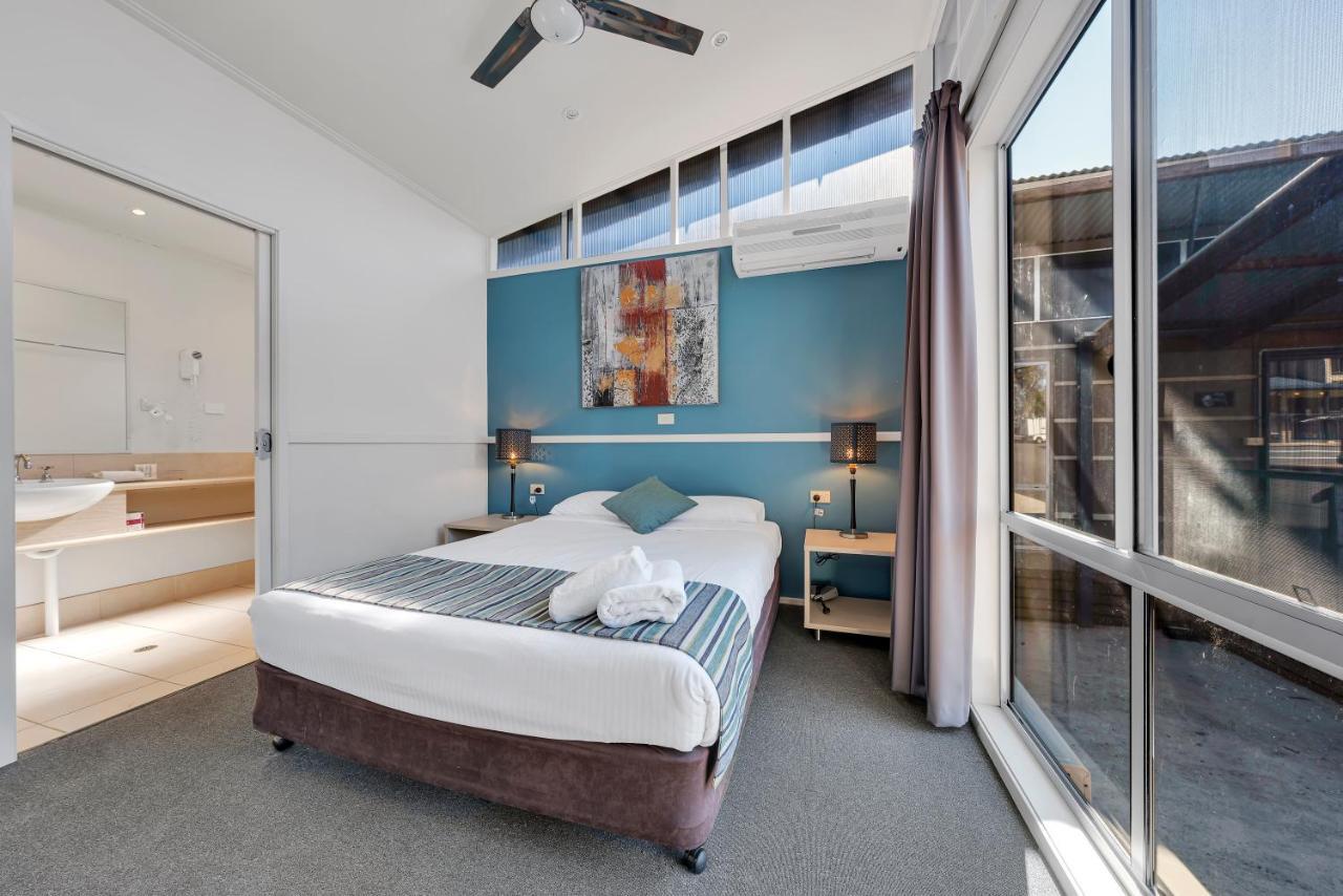 Ingenia Holidays Avina Vineyard Экстерьер фото
